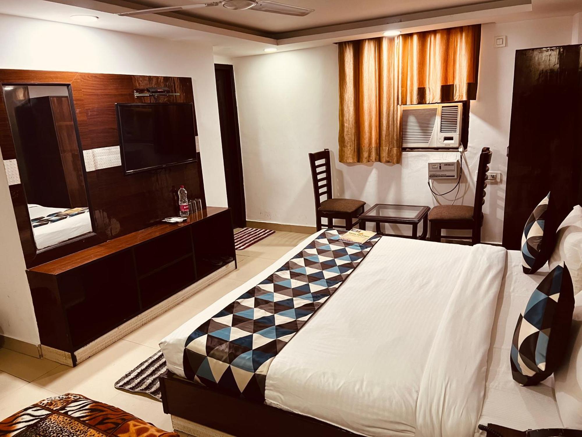 Hotel Le Mount Plaza Near Igi Airport Delhi Нью-Дели Экстерьер фото